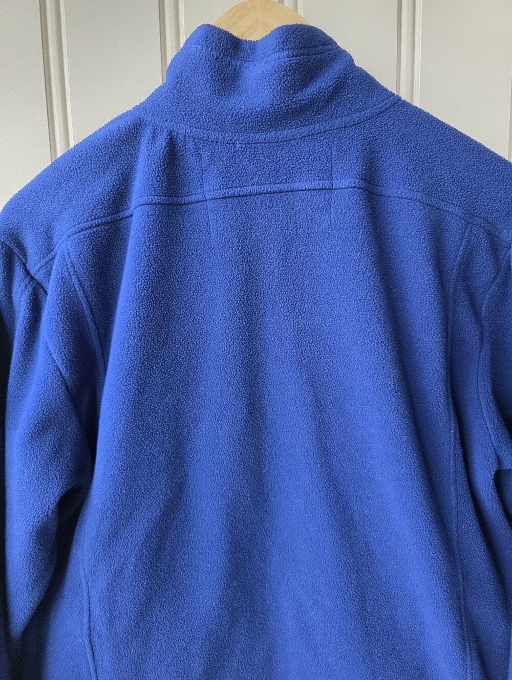 NHL Edmonton Oilers Blue Fleece Zip Up Jacket Sweater Medium - Picture 8 of 9